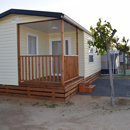 Camping El Pinar Platja Santa Susanna Exterior photo