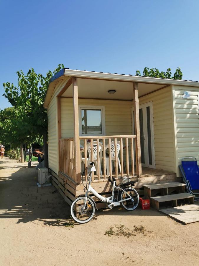 Camping El Pinar Platja Santa Susanna Exterior photo
